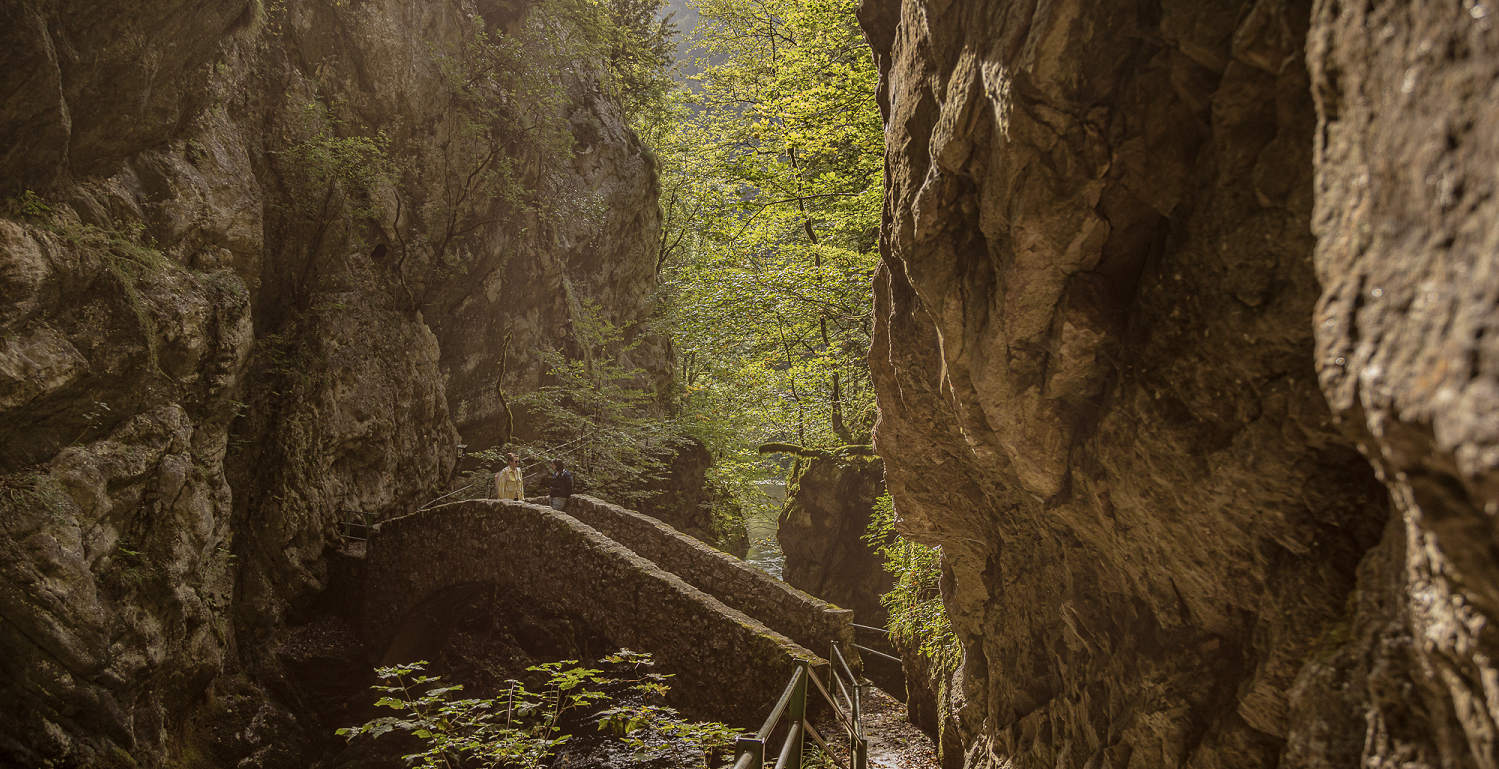 Balade dans les gorges de l'Areuse, Val-de-Travers, Jura suisse